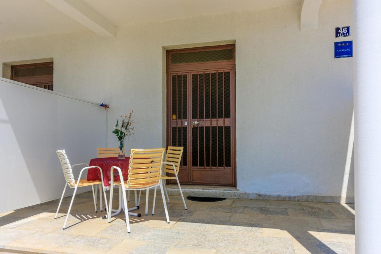 Apartments Laura Dramalj Εξωτερικό φωτογραφία