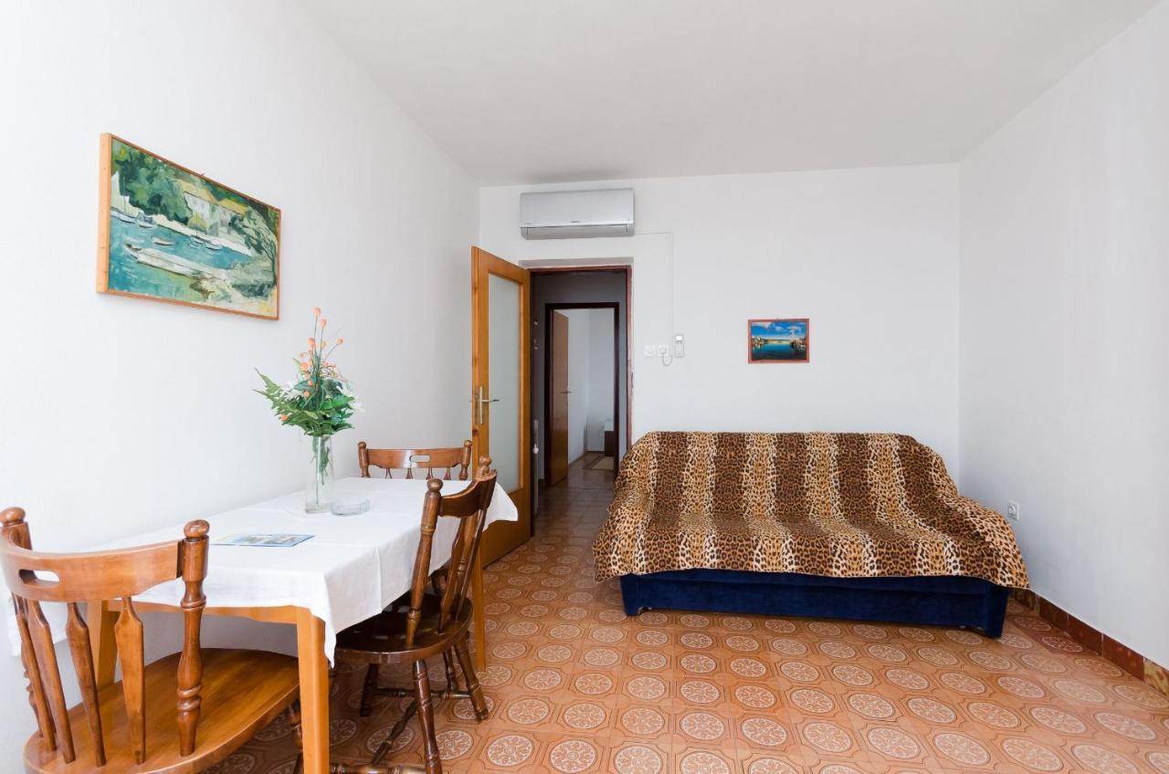 Apartments Laura Dramalj Εξωτερικό φωτογραφία